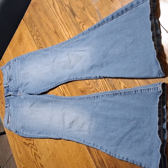 Hudson Jeans Denim - Hudson Jeans Womens 28 X 30.50 Blue HEIDI FLARE FLARED Preowned Denim Used